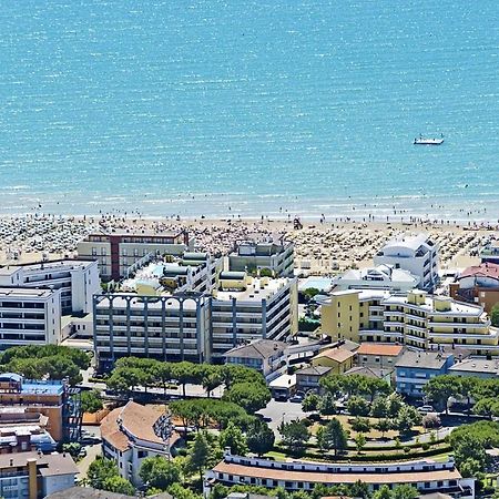 Residence Cristoforo Colombo - Carraro Immobiliare - Family Apartments Caorle Buitenkant foto